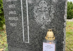 Znicz Pamięci - Cmentarz na Rudzie