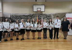 Nagrodzeni uczniowie za konkurs Piosenki Patriotycznej