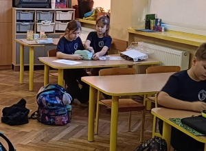 Zajęcia świetlicowe pt. "Jestem patriotą"