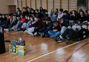 Uczniowie podczas warsztatów