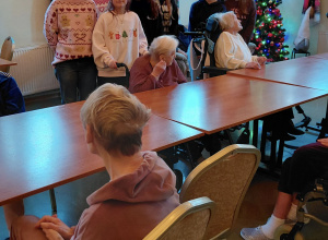 Święteczna wizyta w Domu Opieki