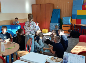 Zajęcia świetlicowe pt. "Dzień dziadka"