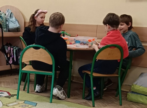 Zajęcia świetlicowe pt. "Wiosna radosna - czyli jak możemy dbać o planetę?"