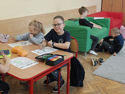 Zajęcia świetlicowe pt. "Ziemia nasz dom"