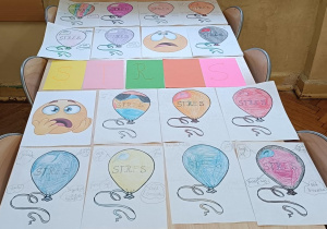 Prace plastyczne o stresie