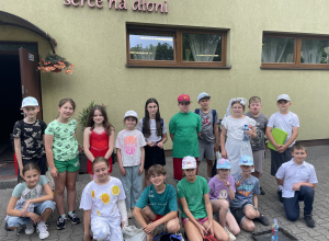 Wiosna, która połączyła pokolenia - z wizytą w Zakładzie Opiekuńczo-Pielęgnacyjnym ,,Serce na dłoni”