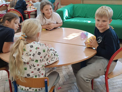 Zabawy na kreatywność i integrację grupy świetlicowej