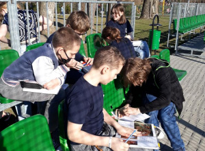 Pierwsze promienie wiosennego słońca na plastyce!