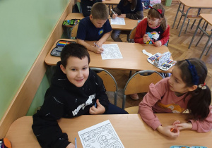 Zabawa w parach - Znajdź 10 różnic