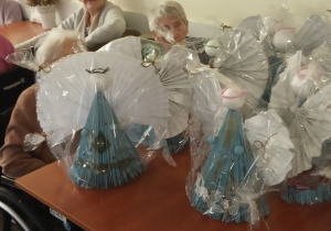 Nasze anioły podarowane Seniorkom